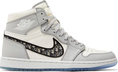 nike dior jordan shoes|air jordan 1 Dior cheap.